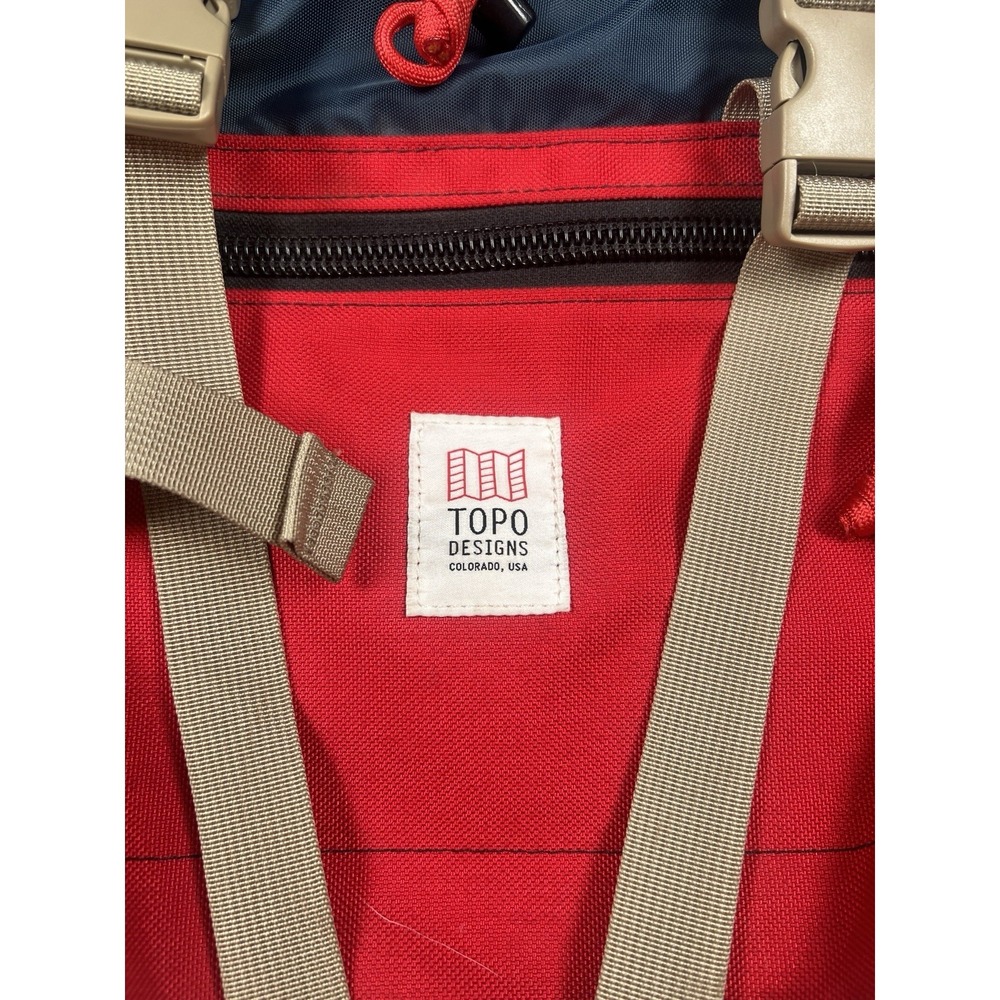 Topo Designs Rover Pack Classic Backpack Navy Blue/Red - Picture 2 of 5